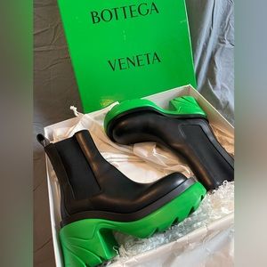 Heeled bottega boots 100% Authentic